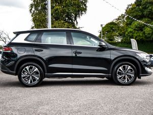 BYD SEALION 5 Comfort Plug in Hybrid - Image 3