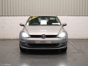 2017 Volkswagen Golf - Image 3