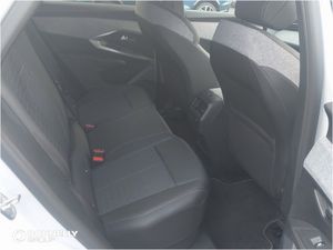 Peugeot 3008 157kW Allure 73kWh 5dr Auto - Image 4