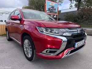 192 Mitsubishi Outlander 2.4L Plug-in EV Intense - Image 2