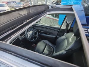 HYUNDAI TUCSON 1.6 ULTIMATE AUTO PHEV **SUNROOF** - Image 2