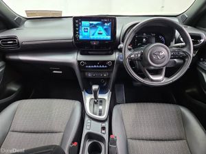 Toyota Yaris Cross 1.5 Hybrid CVT Luna - Image 4