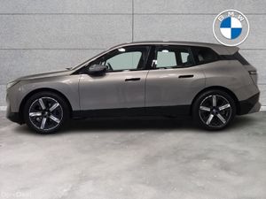 BMW iX xDrive40 M Sport - Image 4