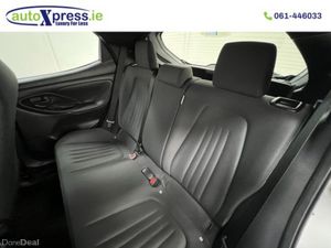 Toyota Yaris 1.5 Hybrid X Auto - Image 4