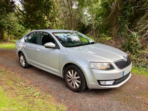 132 Skoda Octavia 1.6L, NCT & Taxed to July 2027! - Image 4
