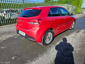 Kia Rio 2017 1.25 EX 90000 KMS - Image 4