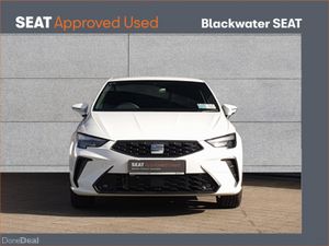 SEAT Ibiza 1.0TSI 95BHP SE PLUS - Image 3