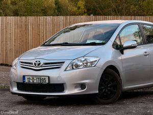 Toyota Auris 2012 1.4 D-4D Terra Mint Low km - Image 3