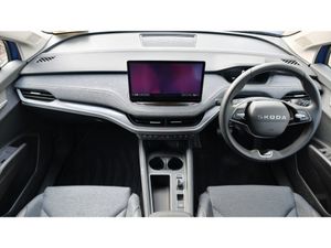 Skoda Elroq ONLY 5000KMS ON THE CLOCK - HEATED SEA - Image 3