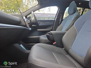Volvo EX30 Fully Electric Ultra Extended Range - Image 4