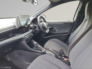 Toyota Yaris 1.0 VVT-i 5Dr Terra - Image 4