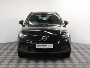 Volvo XC40 Plus - Image 2