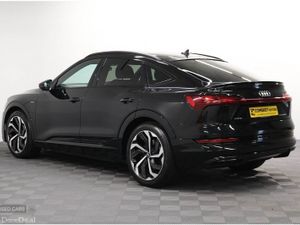 Audi e-tron Black Edition - Image 4