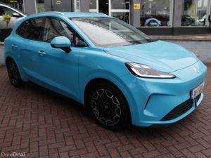 MG4 URBAN PREMIUM EV 5DR HATCHBACK - Image 2