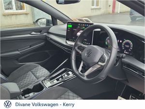 Volkswagen Golf AUTO R-LINE 1.5 TSI MHEV 116 BHP - Image 3