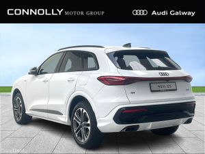 Audi Q5 €646 p/m E-HYBRID S-LINE 220KW 299BHP - Image 3