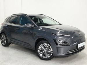 2023 Hyundai KONA 64 kWh Premium - Image 4