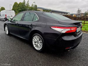 2020 TOYOTA CAMRY 2.5 PLATINUM HYBRID AUTO - Image 2