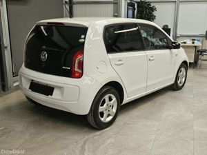 15 VOLKSWAGEN UP AUTOMATIC LOW KMS - Image 4