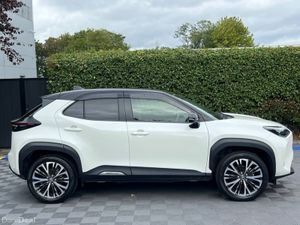 Toyota Yaris Cross Z-SPEC 1.5 HYBRID AUTO // REVER - Image 2