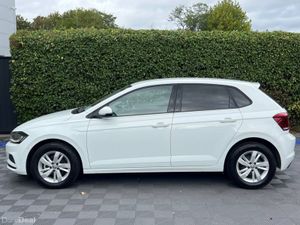 Volkswagen Polo COMFORTLINE 1.0 TSI AUTO // APPLE - Image 3