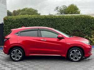 Honda Vezel Z-SENSING 1.5 HYBRID AUTO // HALF LEAT - Image 2