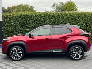 Toyota Yaris Cross Z-SPEC 1.5 HYBRID AUTO // HALF - Image 3