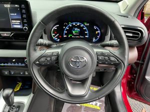 Toyota Yaris Cross Z-SPEC 1.5 HYBRID AUTO // HALF - Image 4