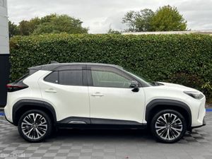 Toyota Yaris Cross Z-SPEC 1.5 HYBRID AUTO // SERVI - Image 2