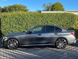 BMW 3-Series 330e M-SPORT COMPETITION 2.0 HYBRID / - Image 3