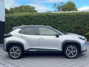 Toyota Yaris Cross Z-SPEC 1.5 HYBRID AUTO // APPLE - Image 2