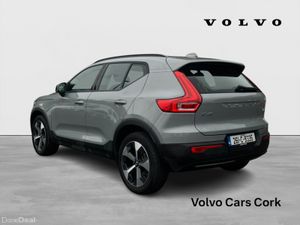 Volvo XC40 B3 163bhp MHEV Plus Dark - Vapour Grey - Image 3