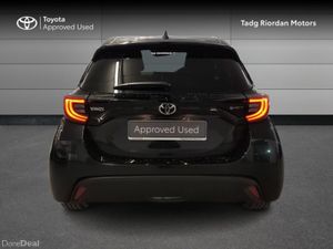 Toyota Yaris LUNA SPORT - Image 4