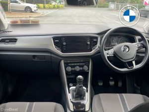 Volkswagen T-Roc 1.0 TSI 115bhp Design - Image 4