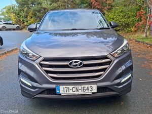 2017 Hyundai TUCSON  1.7 CRDI - Image 2