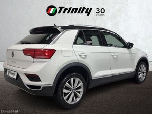 Volkswagen T-Roc ** SPORT ** DIESEL AUTO ** STUNNI - Image 3