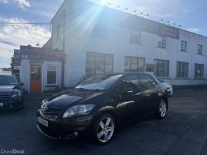 Toyota Auris 2010 - Image 3