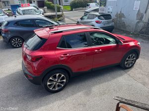 Kia Stonic Lovely clean car - Image 3
