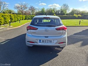 Hyundai i20 PETROL CLASSIC 5DR - Image 4