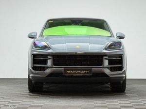 Porsche Cayenne COUPE 3.0 V6 E-HYBRID - Image 2