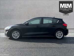 Ford Focus Titanium 5DR 1.5tdci 125PS 6SP - Image 4