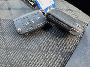 Volkswagen Tiguan 2023 RLINE 7 seats - Image 4