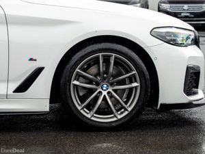 BMW 5-Series 520 D G30 M Sport 4DR Auto - Image 4