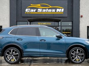 2.0 TDI R-Line SUV 5dr Diesel DSG Euro 6 (s/s) (15 - Image 3