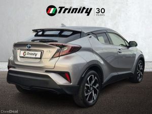 Toyota C-HR ** G HYBRID ** HUGE SPEC ** TRINITY MO - Image 3