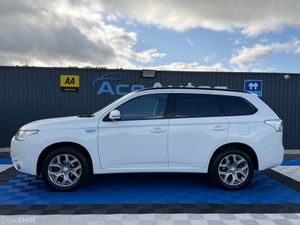 Mitsubishi Outlander 4WD - 2.0L PETROL HYBRID - AU - Image 4