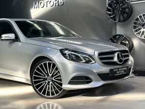 MERCEDES-BENZ E CLASS E220 BLUETEC 4DR AUTO CDI - Image 2
