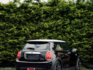 MINI Cooper D 1.5 2019 | Low Kms - Image 4