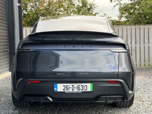 Tesla Model Y 2026 Performance - Image 4