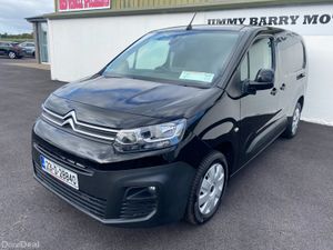 2023 Citroen Berlingo ENT VISION BLUEHDI 100 LWB - Image 3